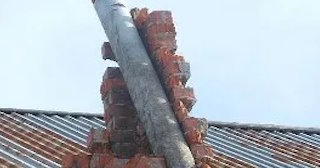 Демонтаж дымохода в частном доме по выгодной цене от 568 рублей | Сварной-Гсь