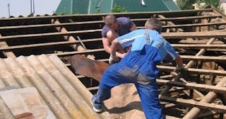 Демонтаж крыши в Гусь-Хрустальном - стоимость работ от 723 рублей за м2