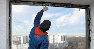 Демонтаж остекления балкона в Гусь-Хрустальном - цена от 568 руб. - Сварной-Гсь